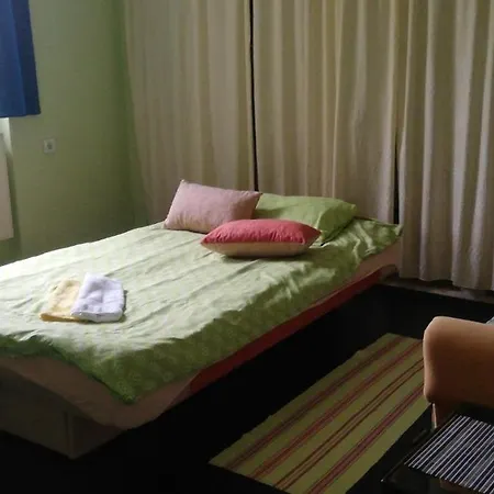 Апартаменты Salas Vujic *