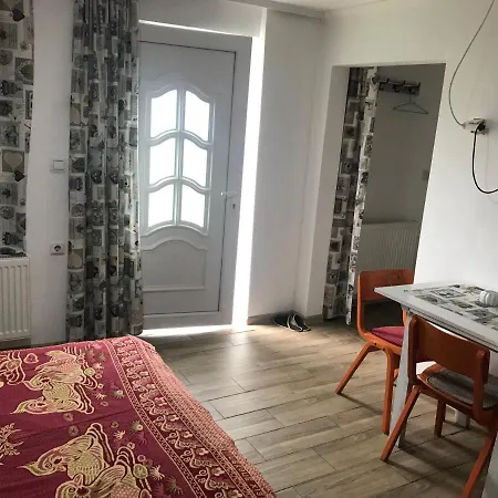 Salas Vujic Apartmán *