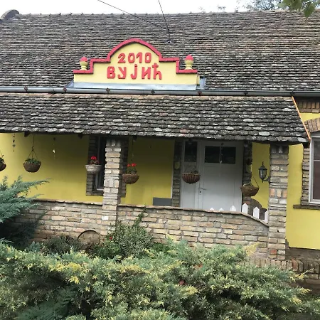 Salas Vujic Apartmán Bečej