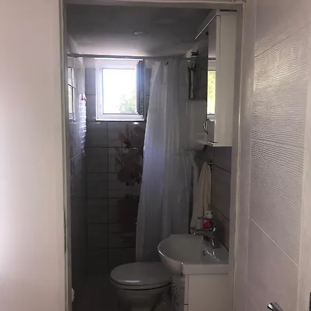 Salas Vujic Apartmán Bečej