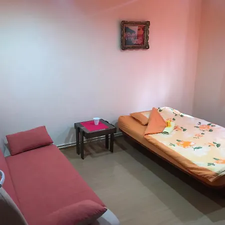 Salas Vujic Apartmán *