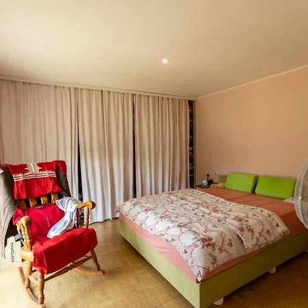 Apartment Salas Vujic *